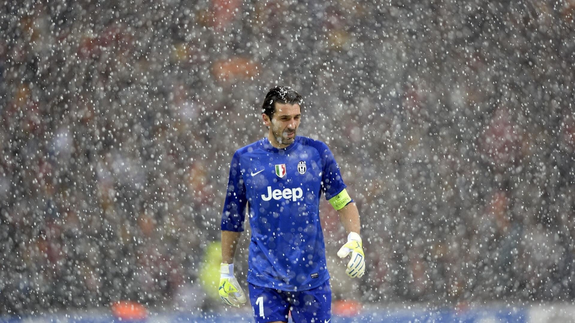 开云体育官网登入-青年队赛季前加强心理训练帮助球员适应高压比赛环境